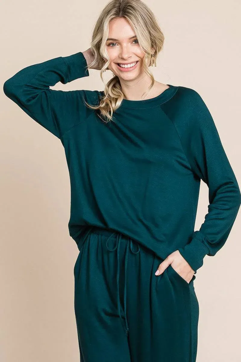 Chic Lounge Set with Raglan Top & Drawstring Pants