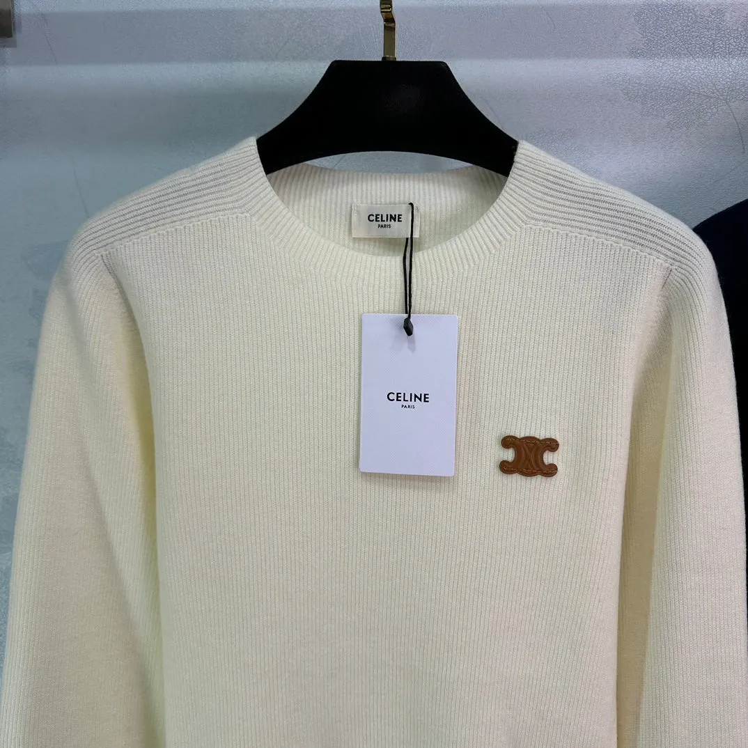 New crew neck logo cashmere sweater