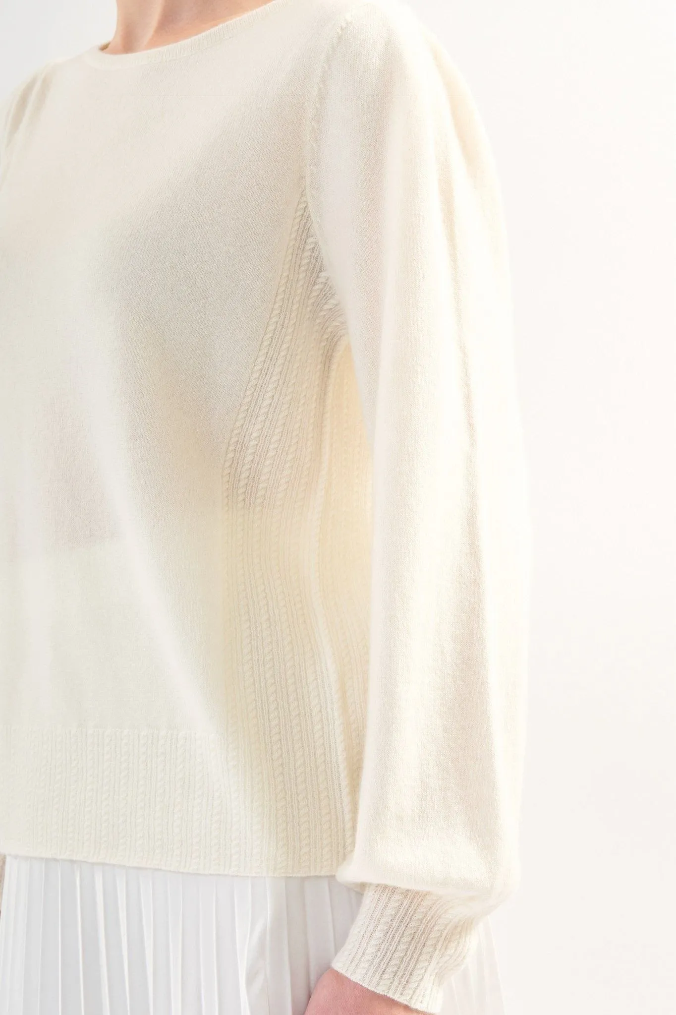 Robertson Madison 100% Cashmere Wide Shoulder Crewneck CC-260 | Ivory | Clearance Final Sale