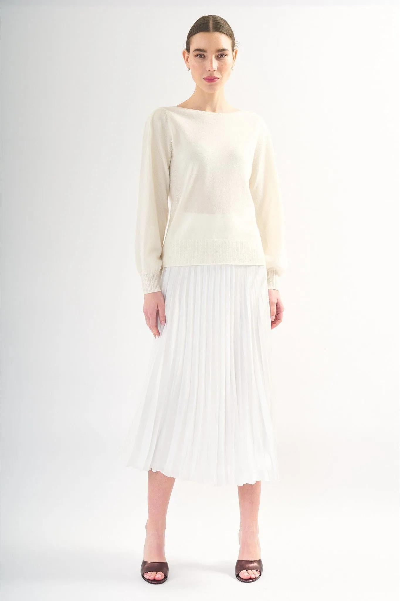 Robertson Madison 100% Cashmere Wide Shoulder Crewneck CC-260 | Ivory | Clearance Final Sale