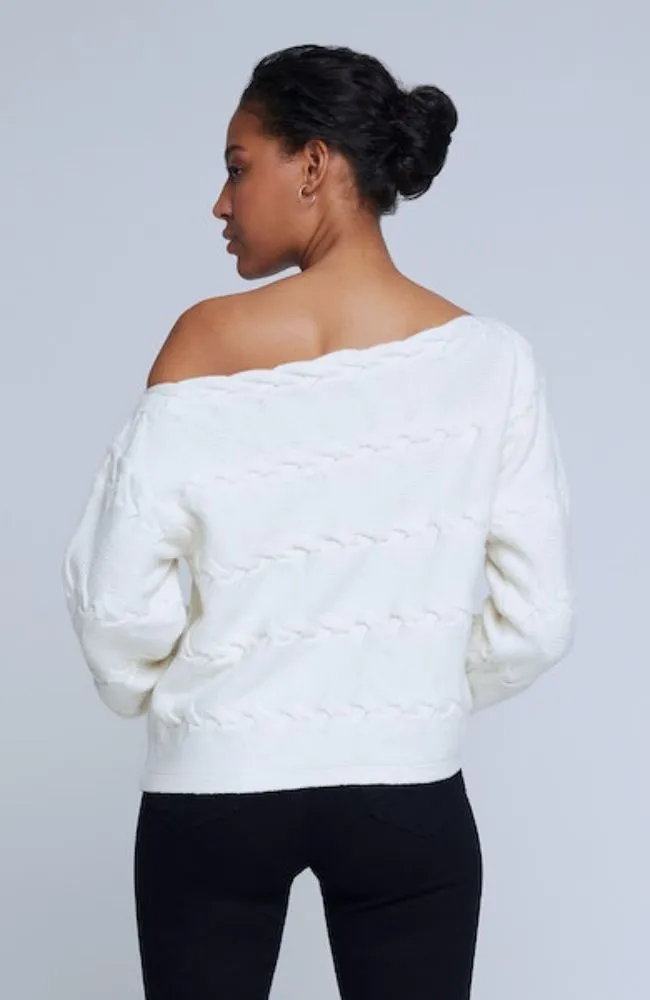 Shan Offshoulder Pullover in Ivory