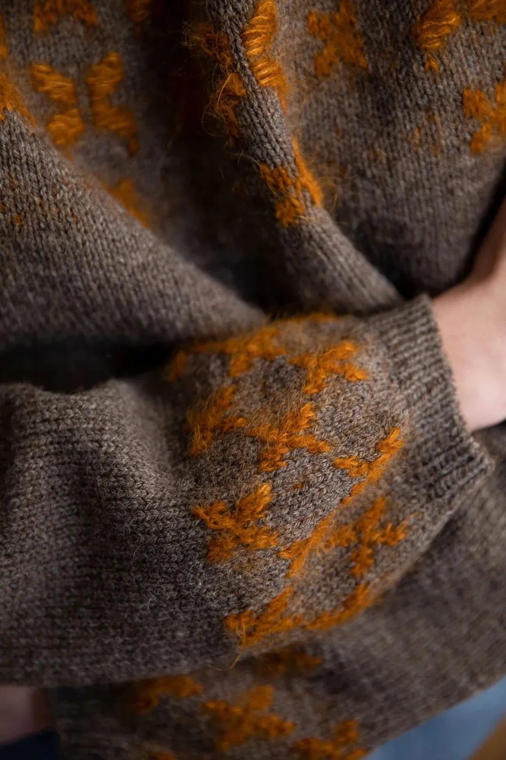 Textured Knits, Paula Pereira. Knitting Patterns