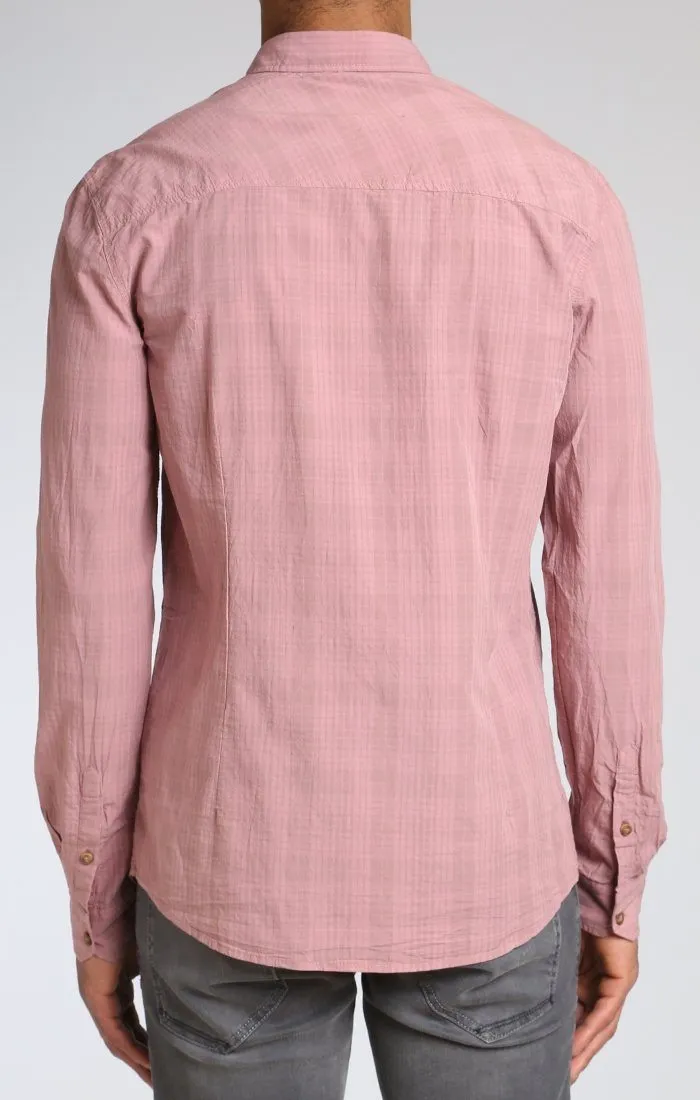 WASHED PLAID FITTED SHIRT IN RED
